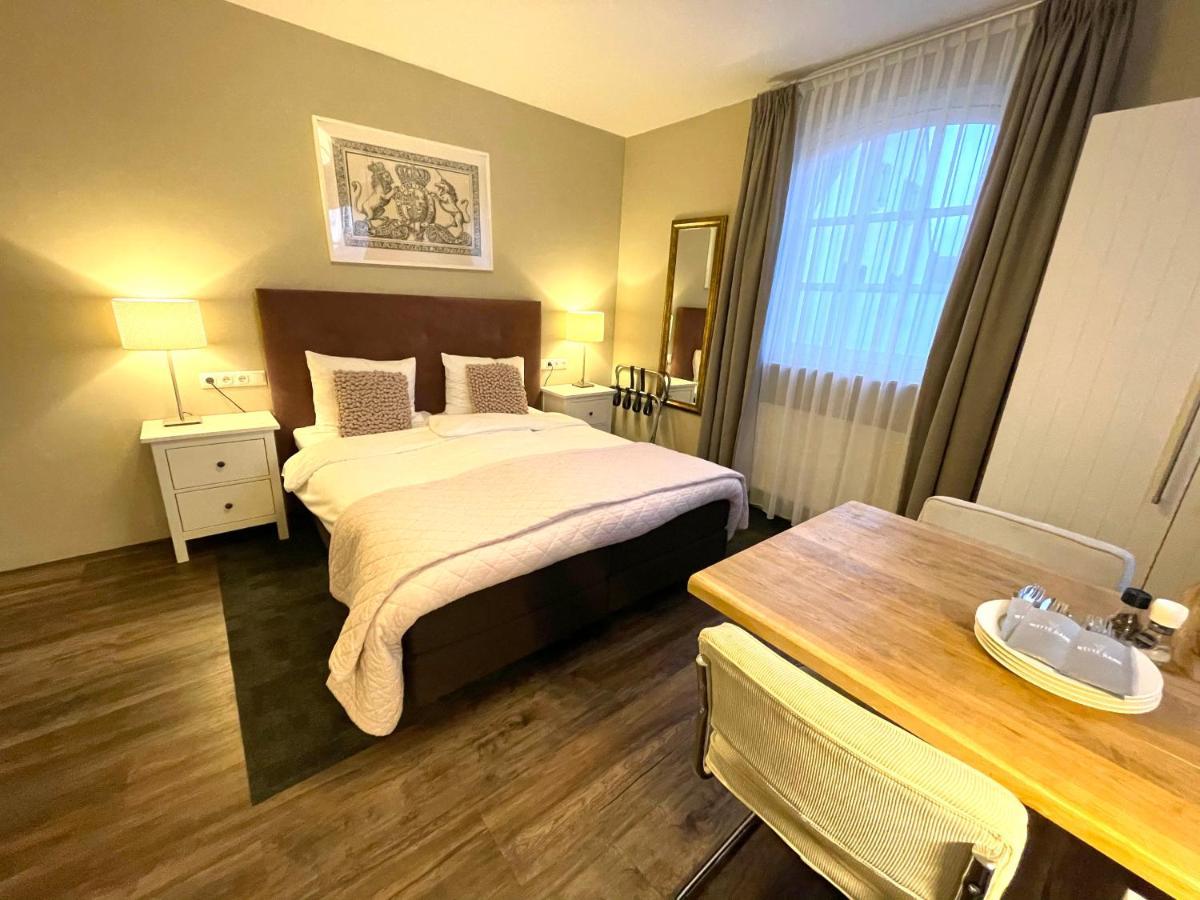 Grubbenvorst In De Witte Dame Hotel Bar Kitchen Apartments מראה חיצוני תמונה