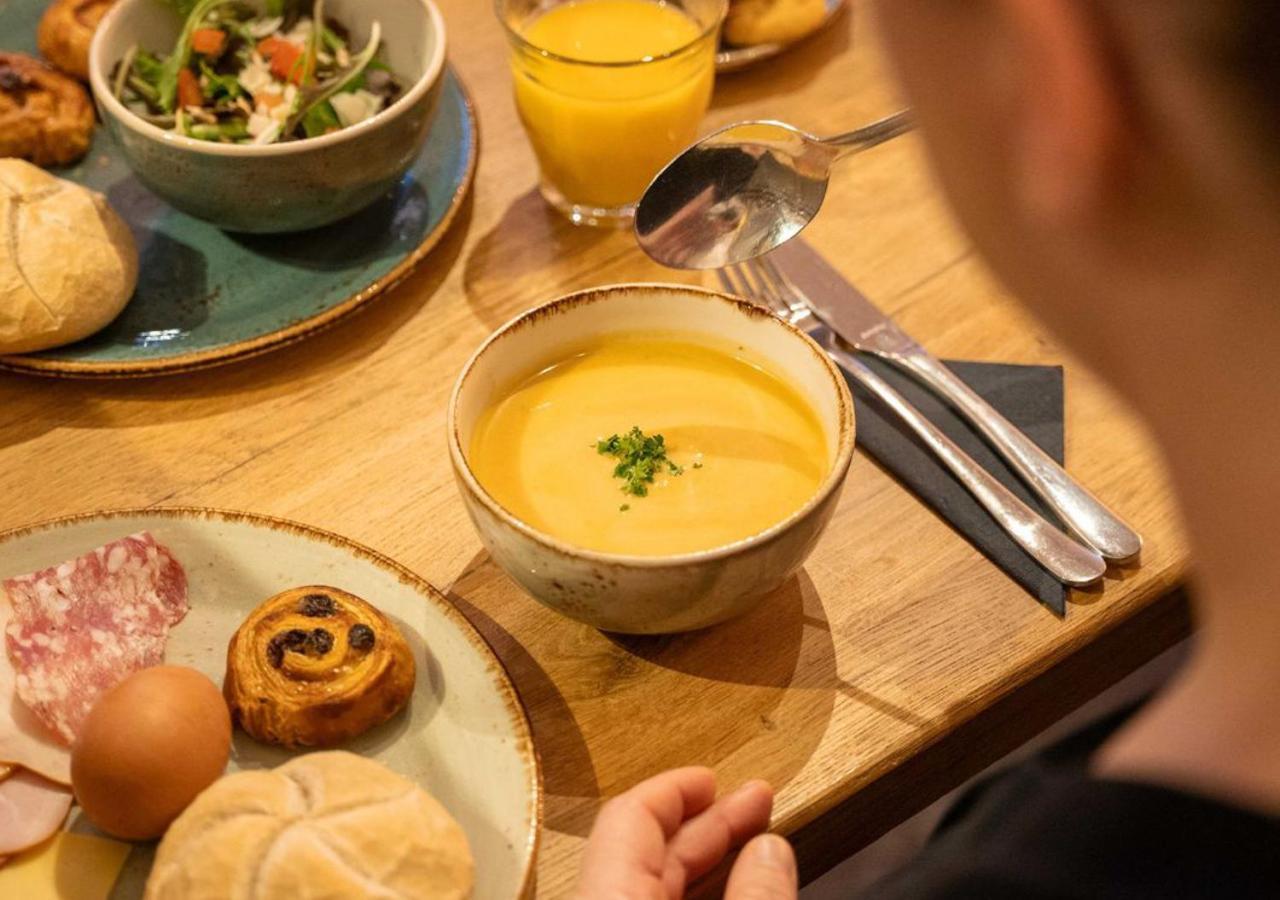 Grubbenvorst In De Witte Dame Hotel Bar Kitchen Apartments מראה חיצוני תמונה